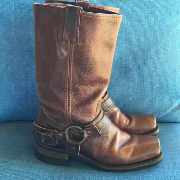 Frye Shoes - FRYE VINTAGE HARNESS BELT BOOTS BROWN SQUARE TOE